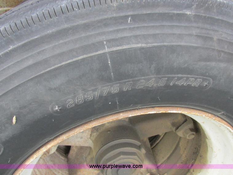 image for item L6183 1973 Fruehauf tank trailer