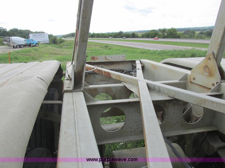 image for item L6183 1973 Fruehauf tank trailer