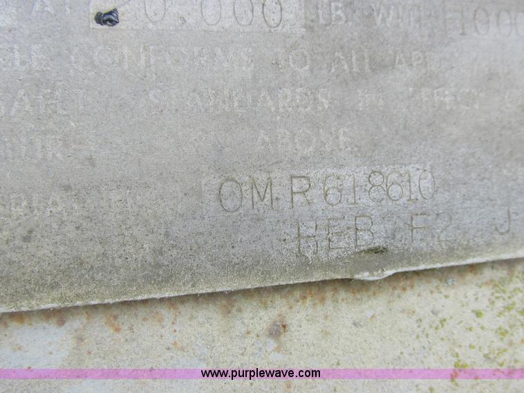 image for item L6183 1973 Fruehauf tank trailer