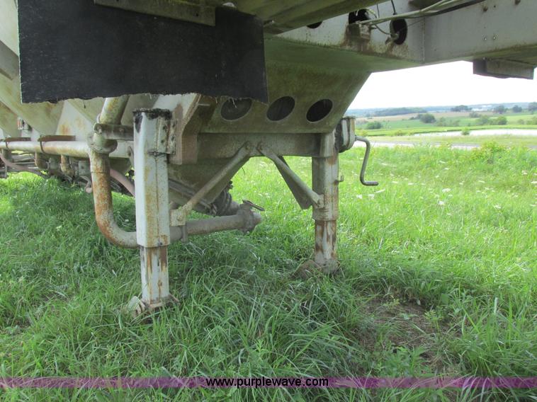 image for item L6183 1973 Fruehauf tank trailer