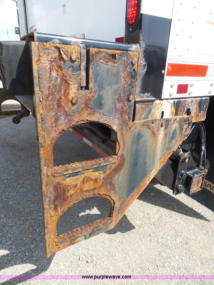 image for item L6823 2009 Kenworth T270 box truck