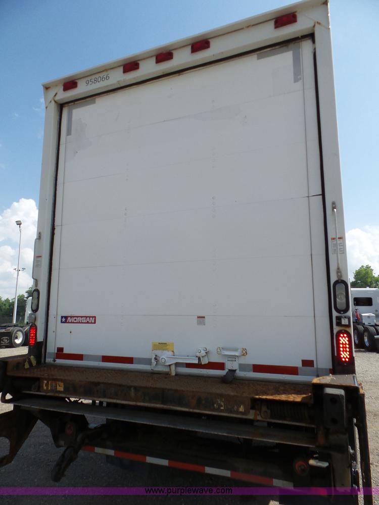 image for item L6823 2009 Kenworth T270 box truck