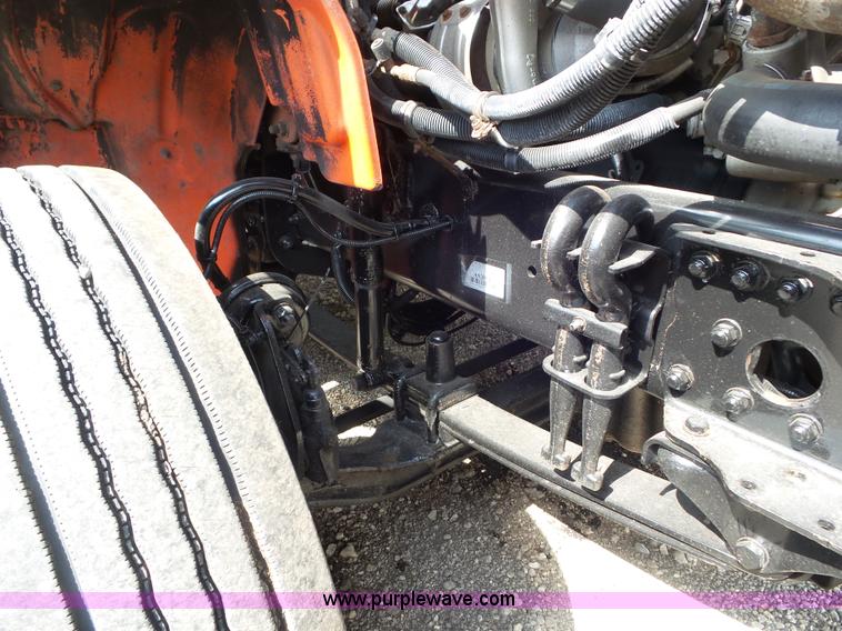 image for item L6824 2010 Freightliner Business Class M2 semi truck