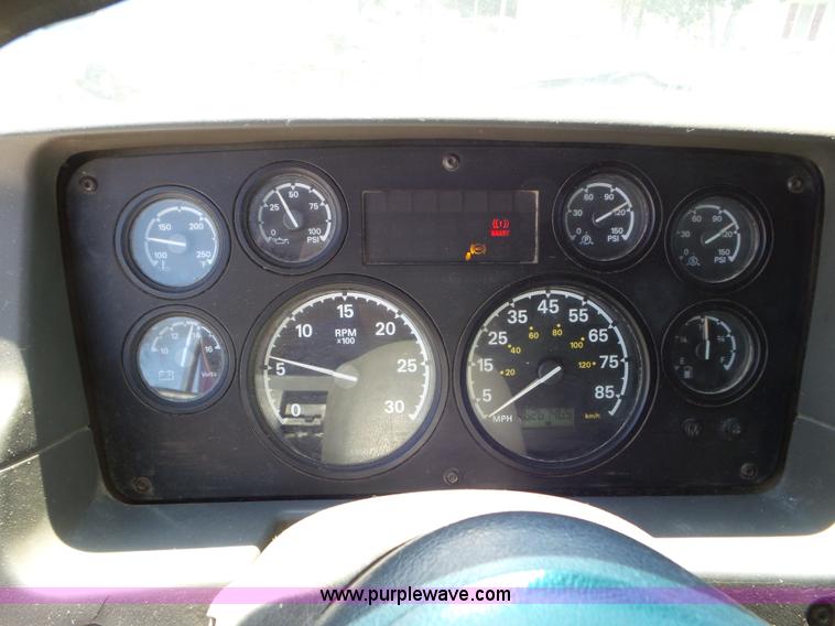 image for item L6829 2003 Sterling A9500 semi truck