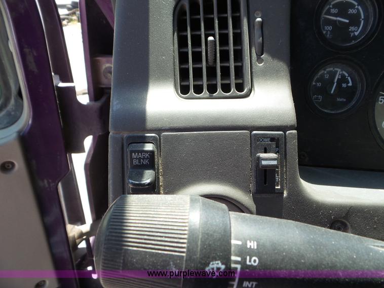 image for item L6829 2003 Sterling A9500 semi truck