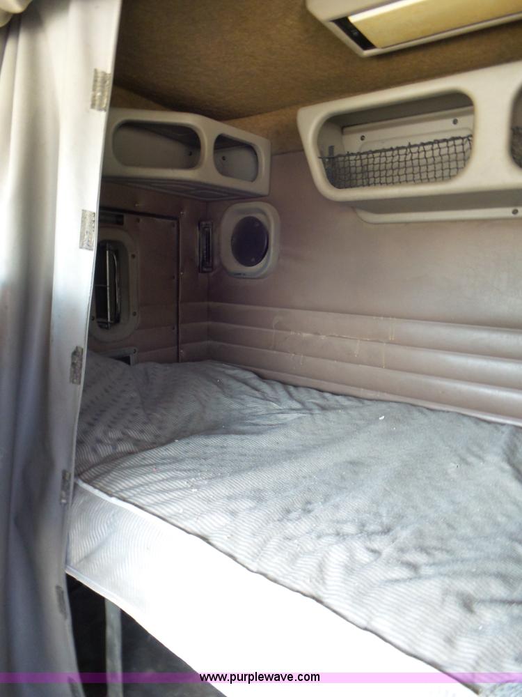 image for item L6829 2003 Sterling A9500 semi truck