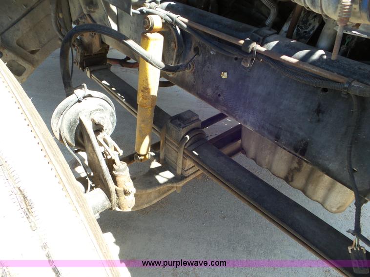 image for item L6829 2003 Sterling A9500 semi truck