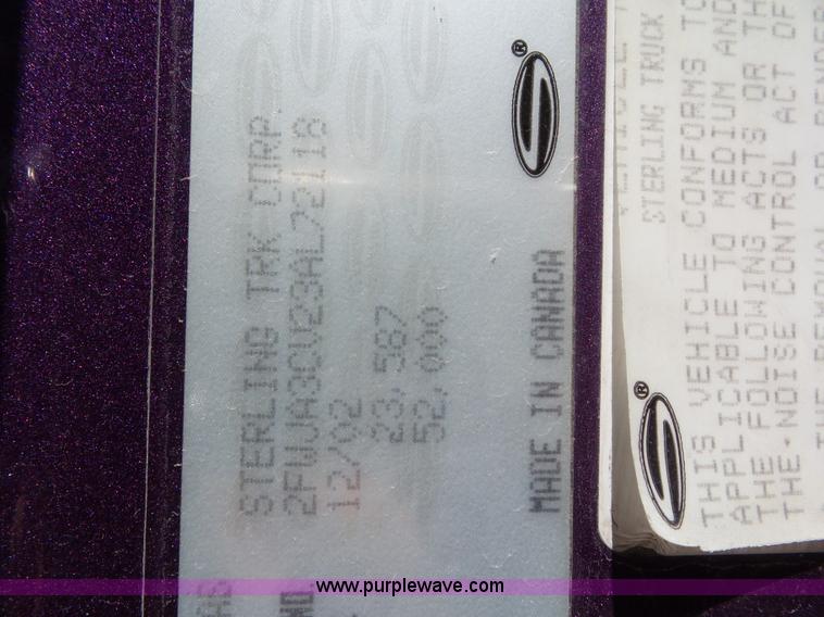 image for item L6829 2003 Sterling A9500 semi truck