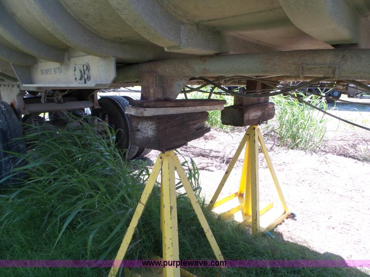 image for item L6830 1974 Fruehauf end dump trailer