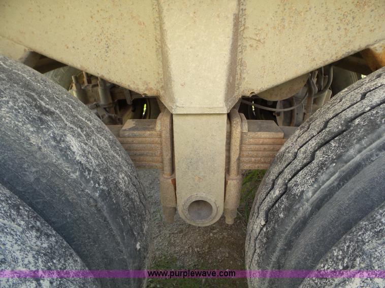 image for item L6830 1974 Fruehauf end dump trailer