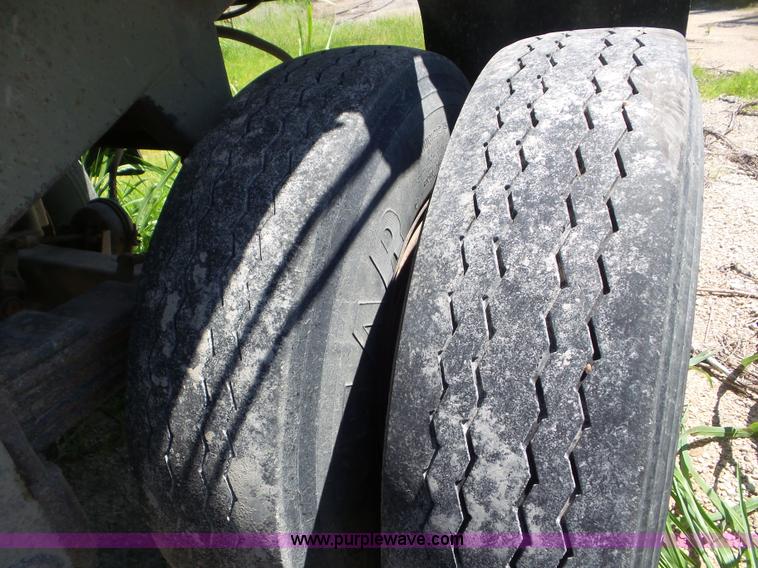 image for item L6830 1974 Fruehauf end dump trailer