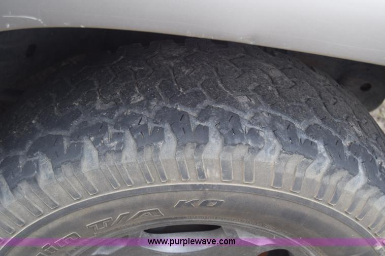 image for item K2883 2002 Chevrolet Tahoe SUV