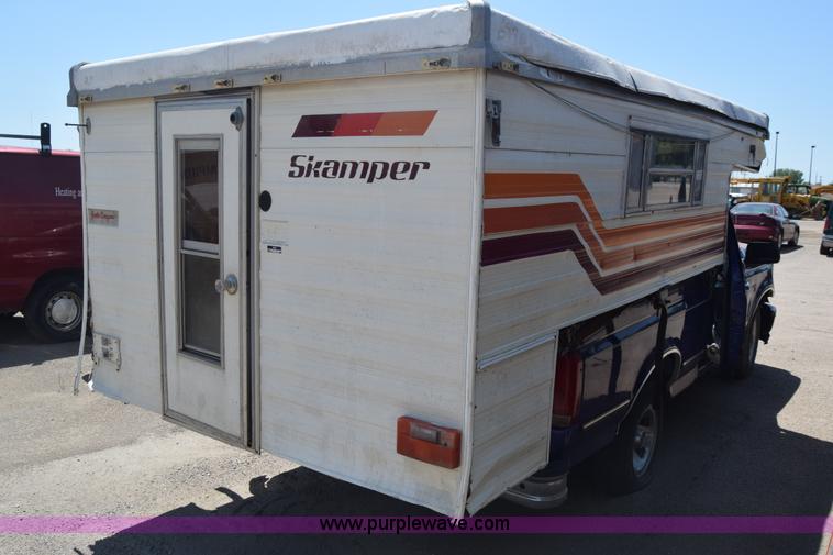 image for item K2884 1995 Ford F150 pickup truck