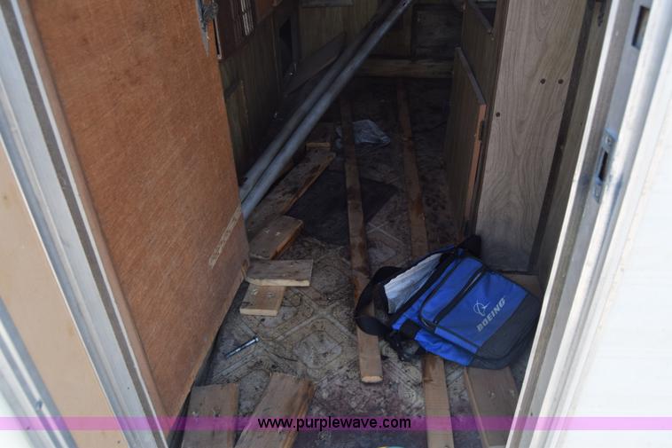 image for item K2884 1995 Ford F150 pickup truck