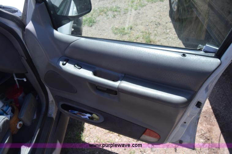 image for item K2885 1997 Ford Explorer SUV