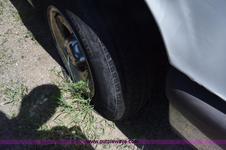 image for item K2885 1997 Ford Explorer SUV