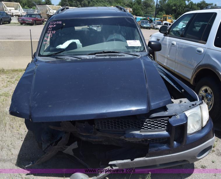 image for item K2889 2001 Ford Explorer SUV