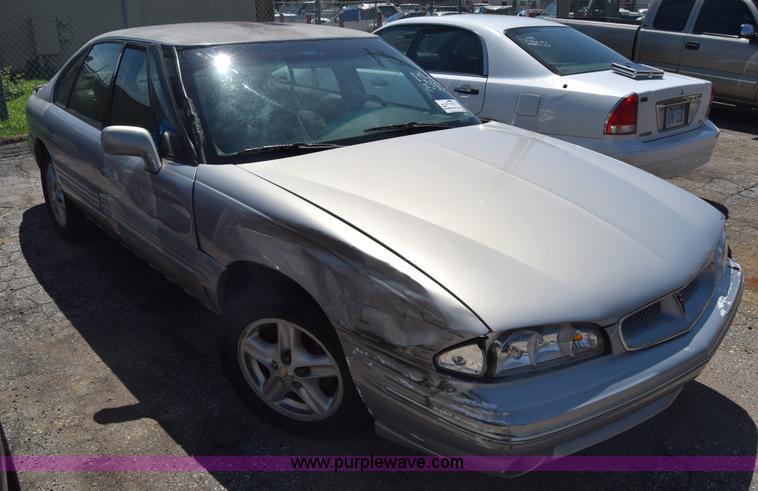 image for item K2900 1998 Pontiac Bonneville