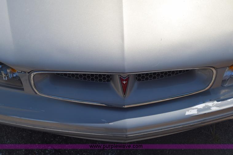 image for item K2900 1998 Pontiac Bonneville