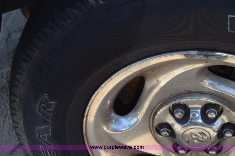 image for item K2904 1999 Dodge Durango SUV