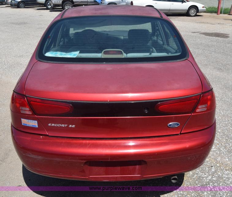 image for item K2905 2000 Ford Escort
