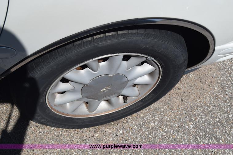 image for item K2907 1996 Buick Riviera