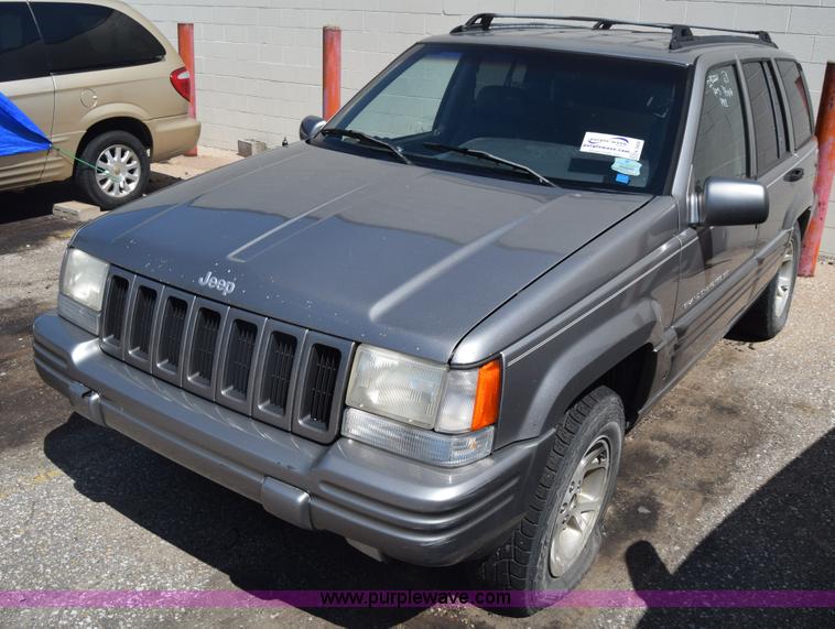 image for item K2908 1997 Jeep Grand Cherokee SUV