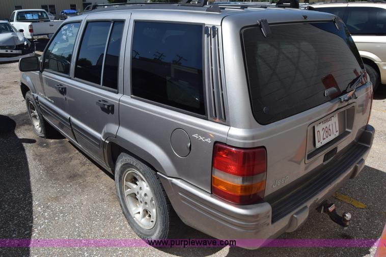 image for item K2908 1997 Jeep Grand Cherokee SUV