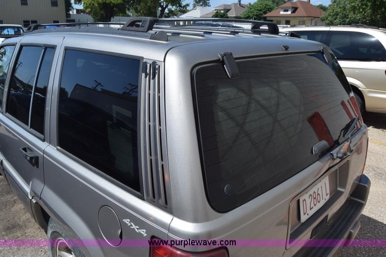image for item K2908 1997 Jeep Grand Cherokee SUV