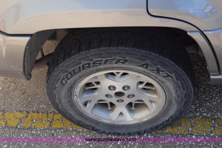 image for item K2908 1997 Jeep Grand Cherokee SUV