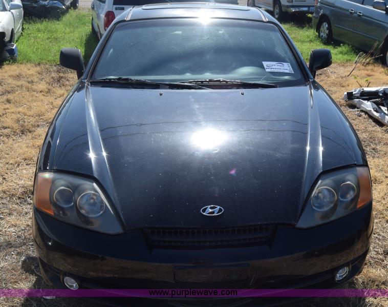 image for item K2910 2003 Hyundai Tiburon GT