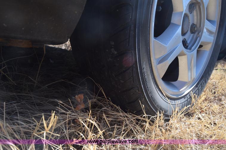 image for item K2910 2003 Hyundai Tiburon GT