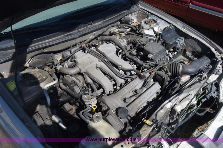 image for item K2913 2002 Mazda 626