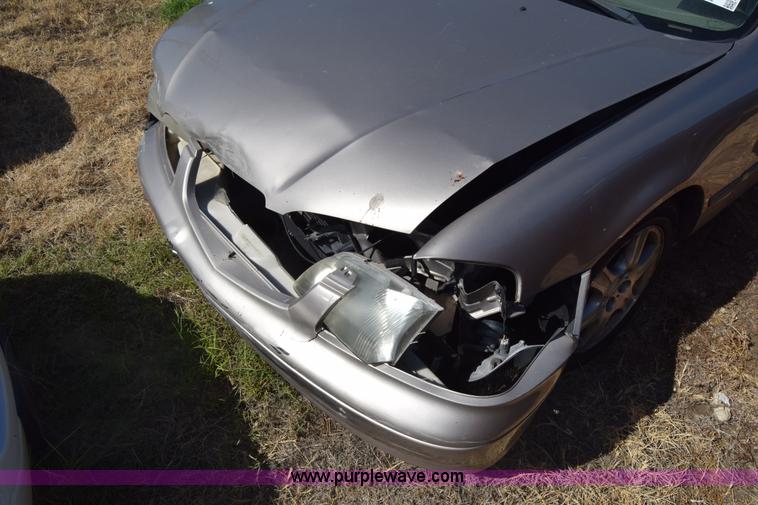 image for item K2913 2002 Mazda 626