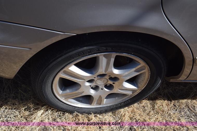 image for item K2913 2002 Mazda 626