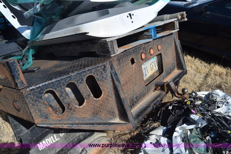 image for item K2915 2007 Chevrolet Silverado 1500 Ext. Cab flatbed pickup truck parts