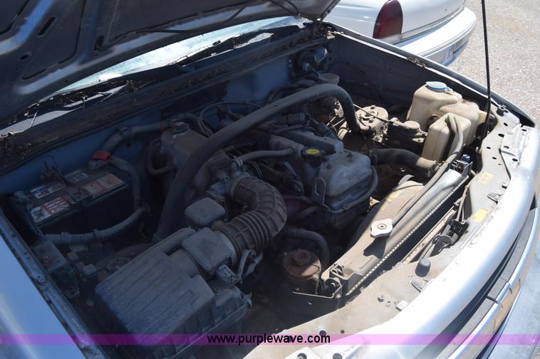 image for item K2917 2001 Chevrolet Tracker SUV