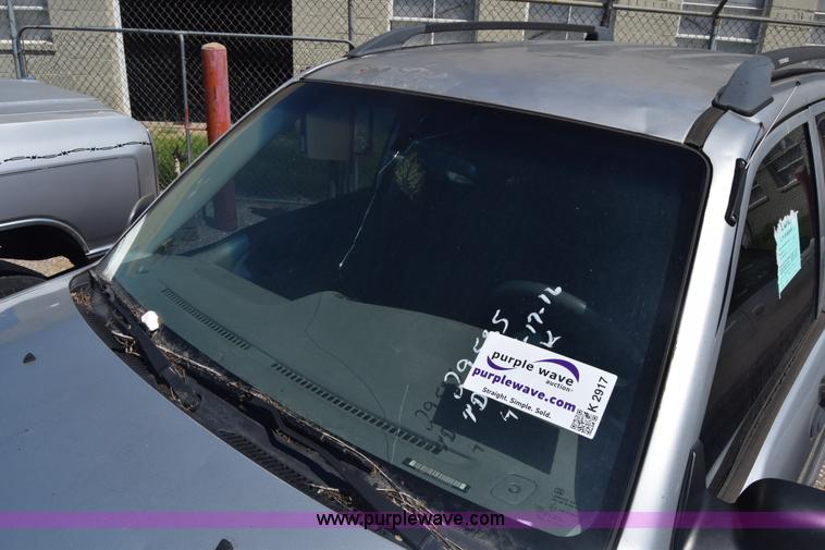 image for item K2917 2001 Chevrolet Tracker SUV