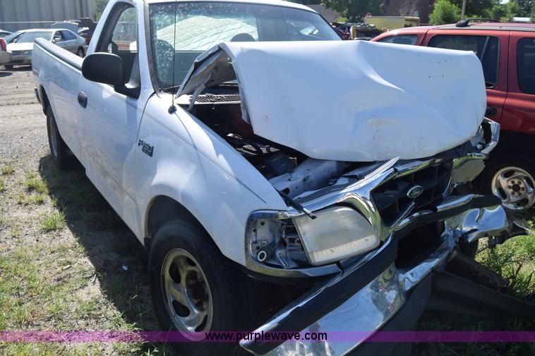 image for item K2921 1997 Ford F150 pickup truck