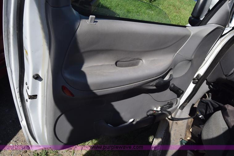 image for item K2921 1997 Ford F150 pickup truck