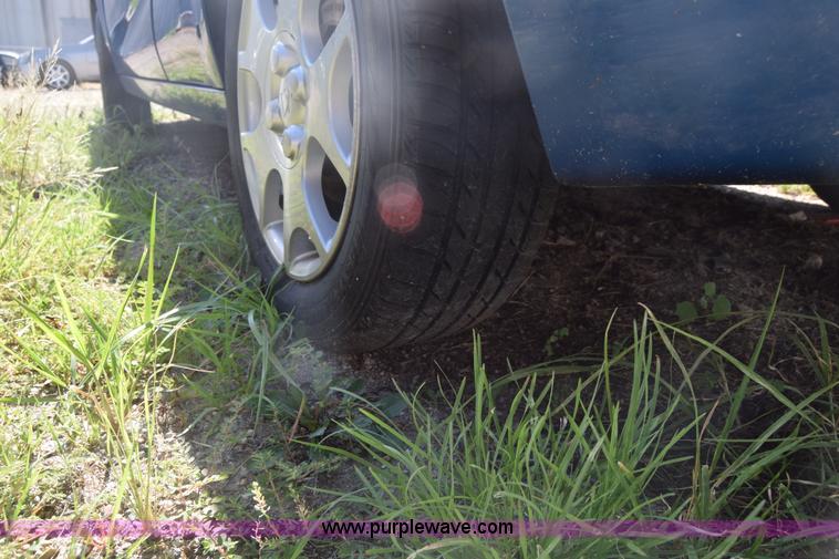 image for item K2922 2003 Saturn Ion