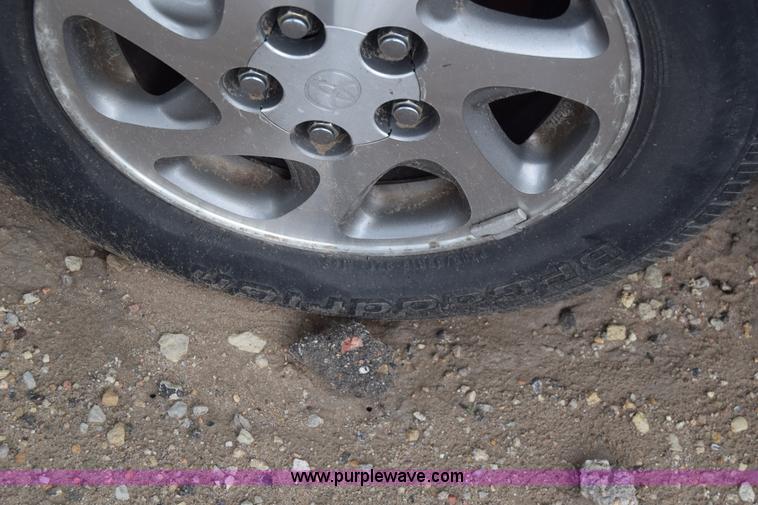 image for item K2936 1997 Toyota Camry