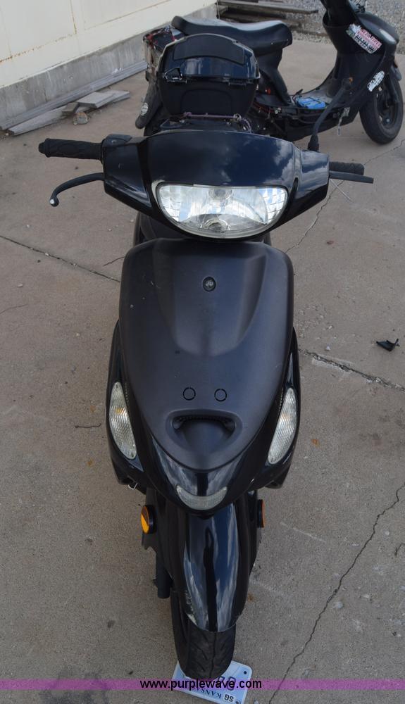 image for item K2937 2014 Tao Tao ATM50 moped