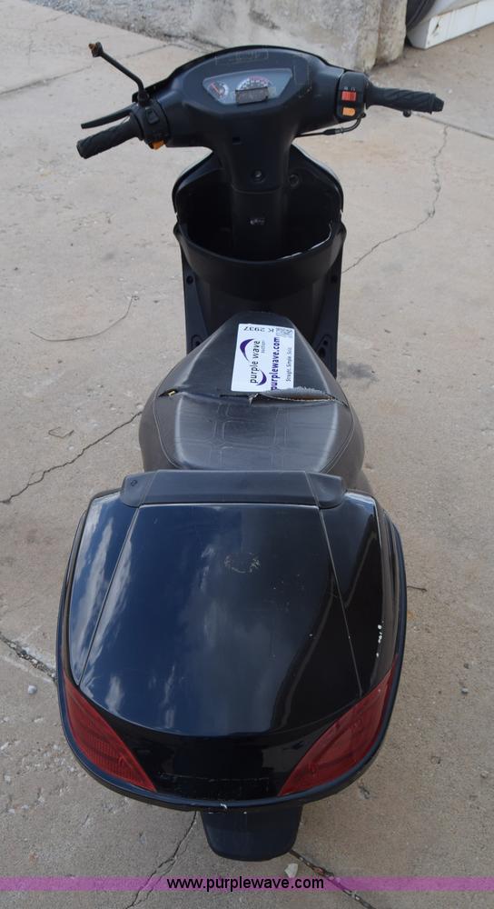 image for item K2937 2014 Tao Tao ATM50 moped