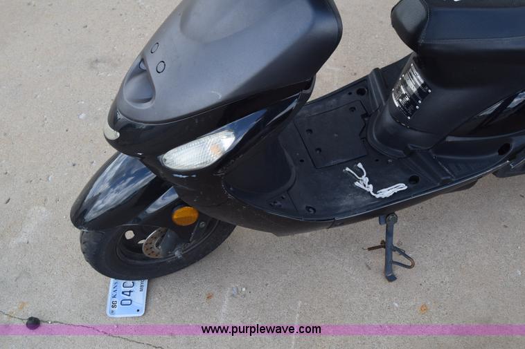 image for item K2937 2014 Tao Tao ATM50 moped