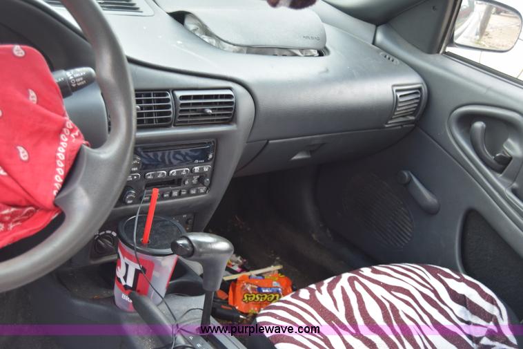 image for item K2939 2002 Chevrolet Cavalier