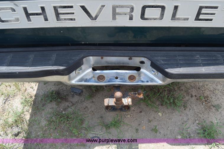 image for item K2945 1995 Chevrolet 1500 pickup truck
