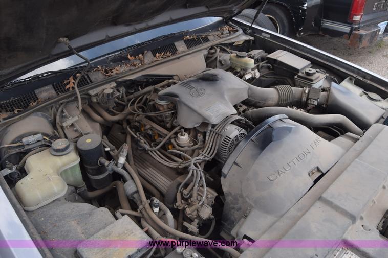 image for item K2946 1996 Lincoln Town Car