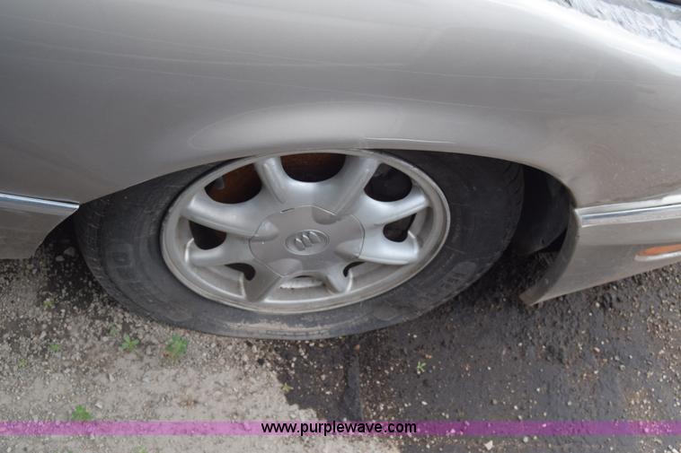 image for item K2947 2002 Buick Park Avenue