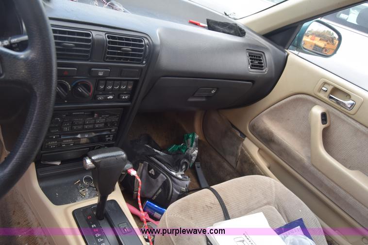 image for item K2949 1992 Honda Accord